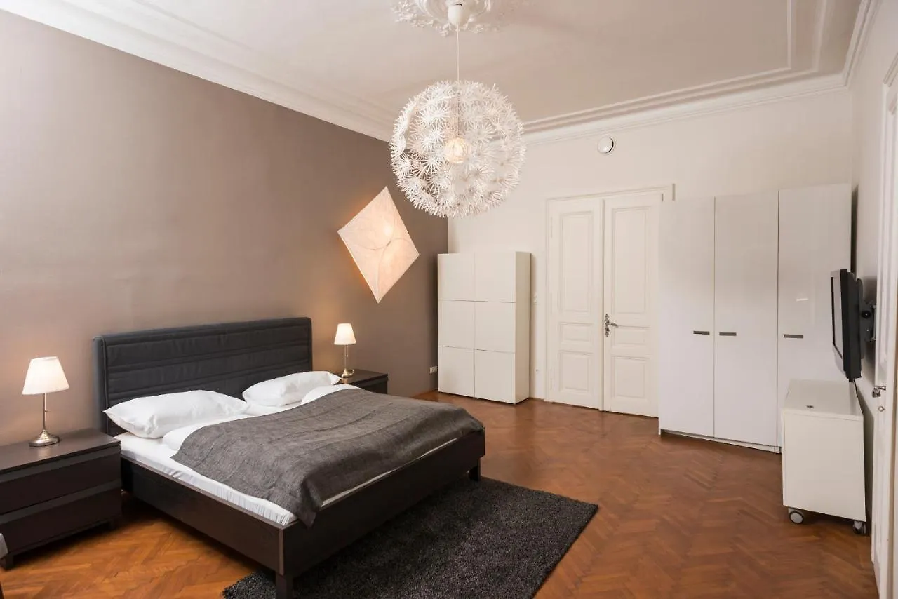 Senator Suite Stephansplatz By Ichbucheat Австрия